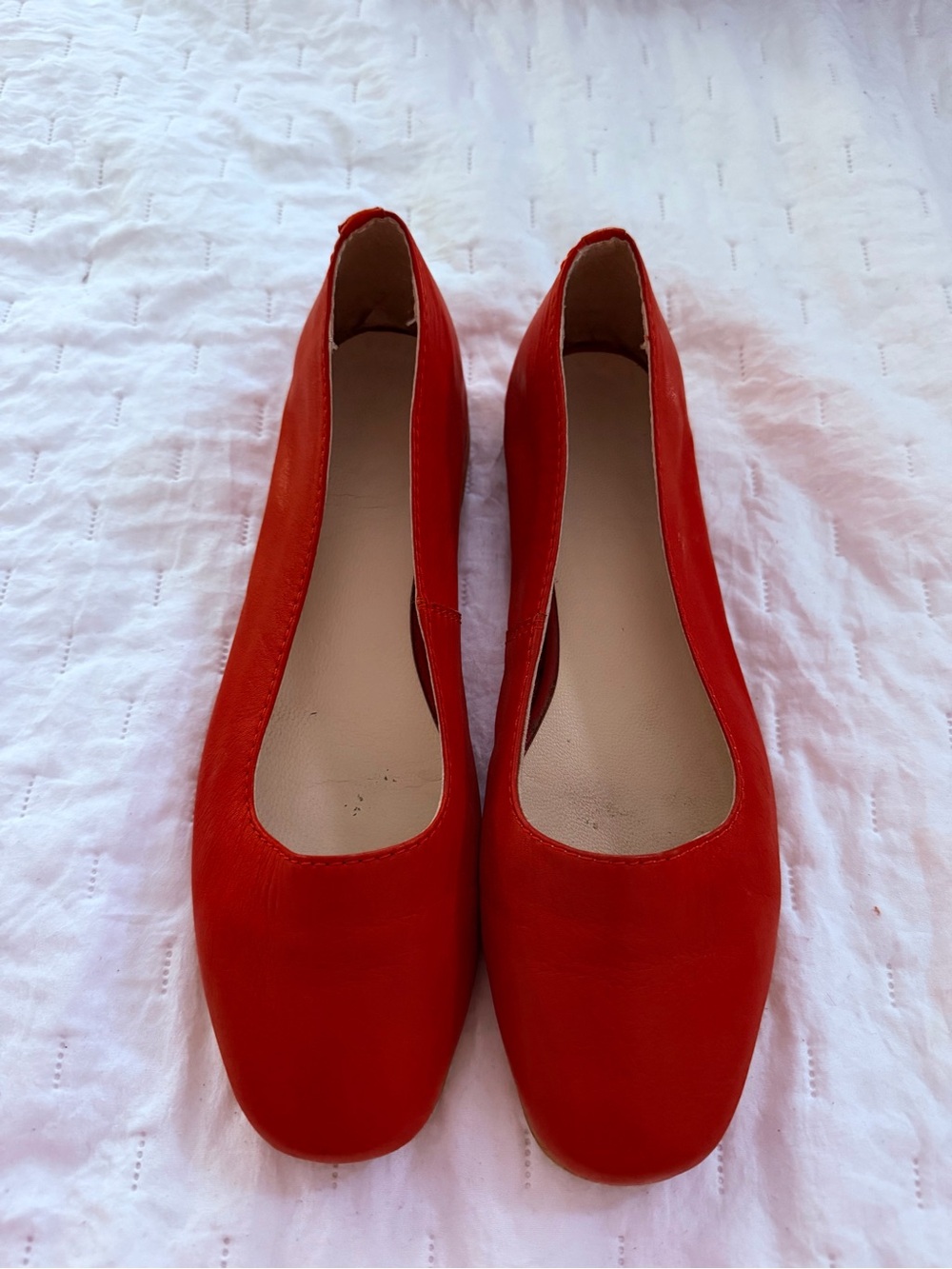 Women's Red Leather Ballet Flats - Sleek Everyday Comfort